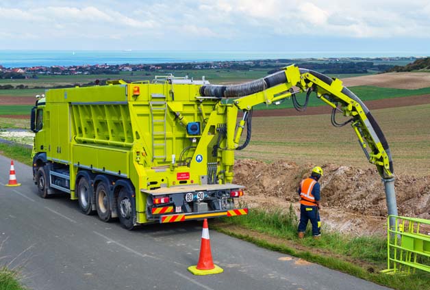 Bild für: Saugfahrzeuge & -bagger